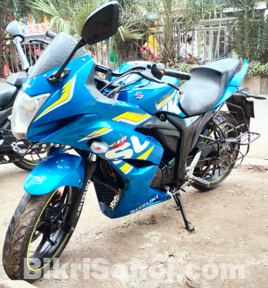 SUZUKI GIXXER SF